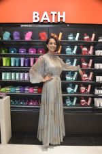 Kangana Ranaut at Sephora launch  in Mumbai on 29th Jan 2016